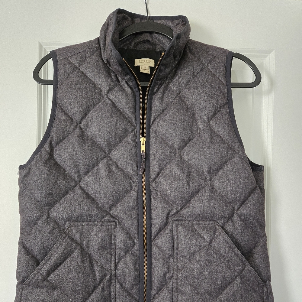 Quilted Gray Vest with Pockets